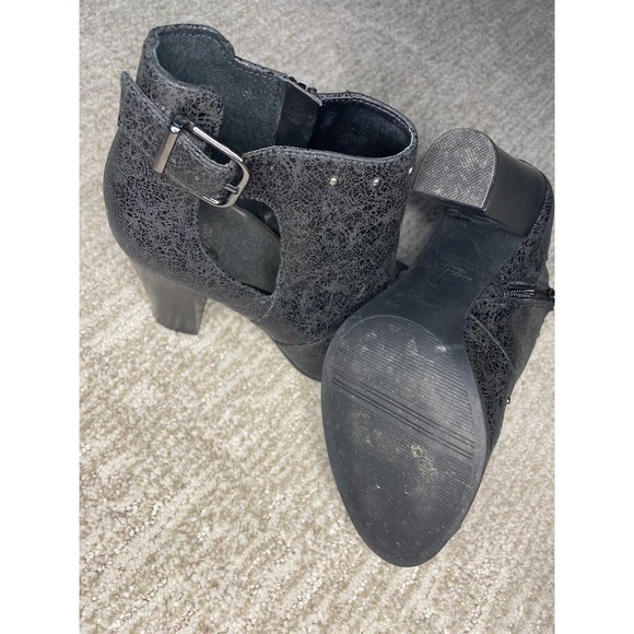 SIMPLY VERA WANG | Womens Black Side Zip Open Toe Ankle Boots, Size 6 - Picture 4 of 7